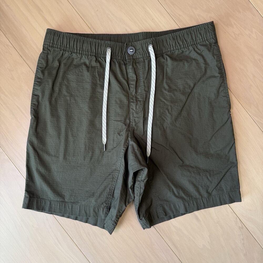 Vuori Ripstop Shorts Large Green Minimalist Athleisure Workout Sportswear